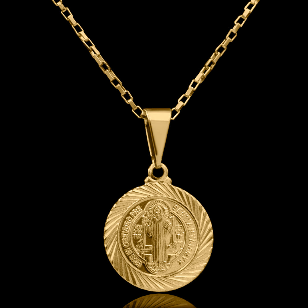 Corrente tijolinho 1mm com pingente São Bento II  Banhado a Ouro 18k