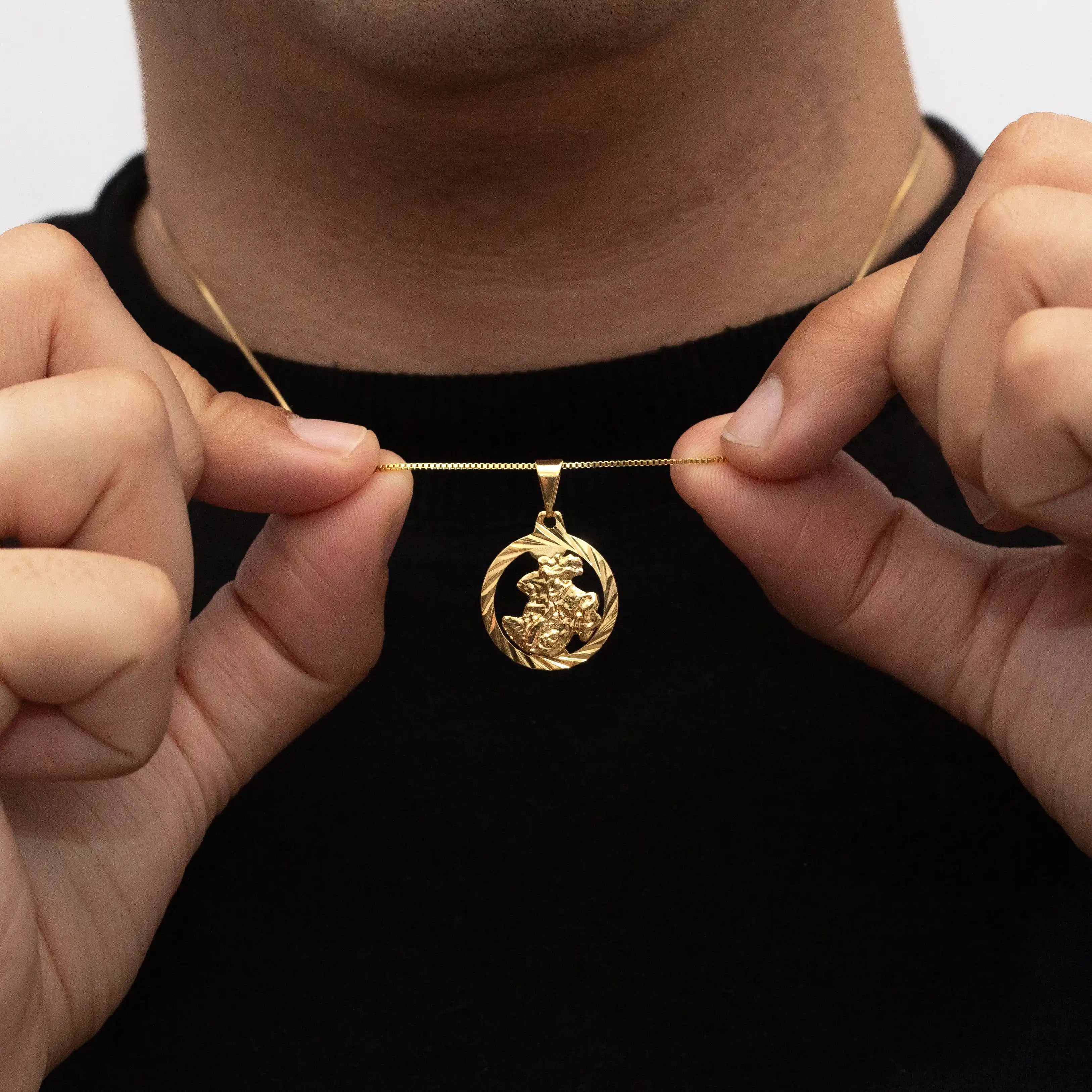 Conjunto São Jorge - veneziana 1mm com pingente São Jorge detalhado Banhado a Ouro 18k