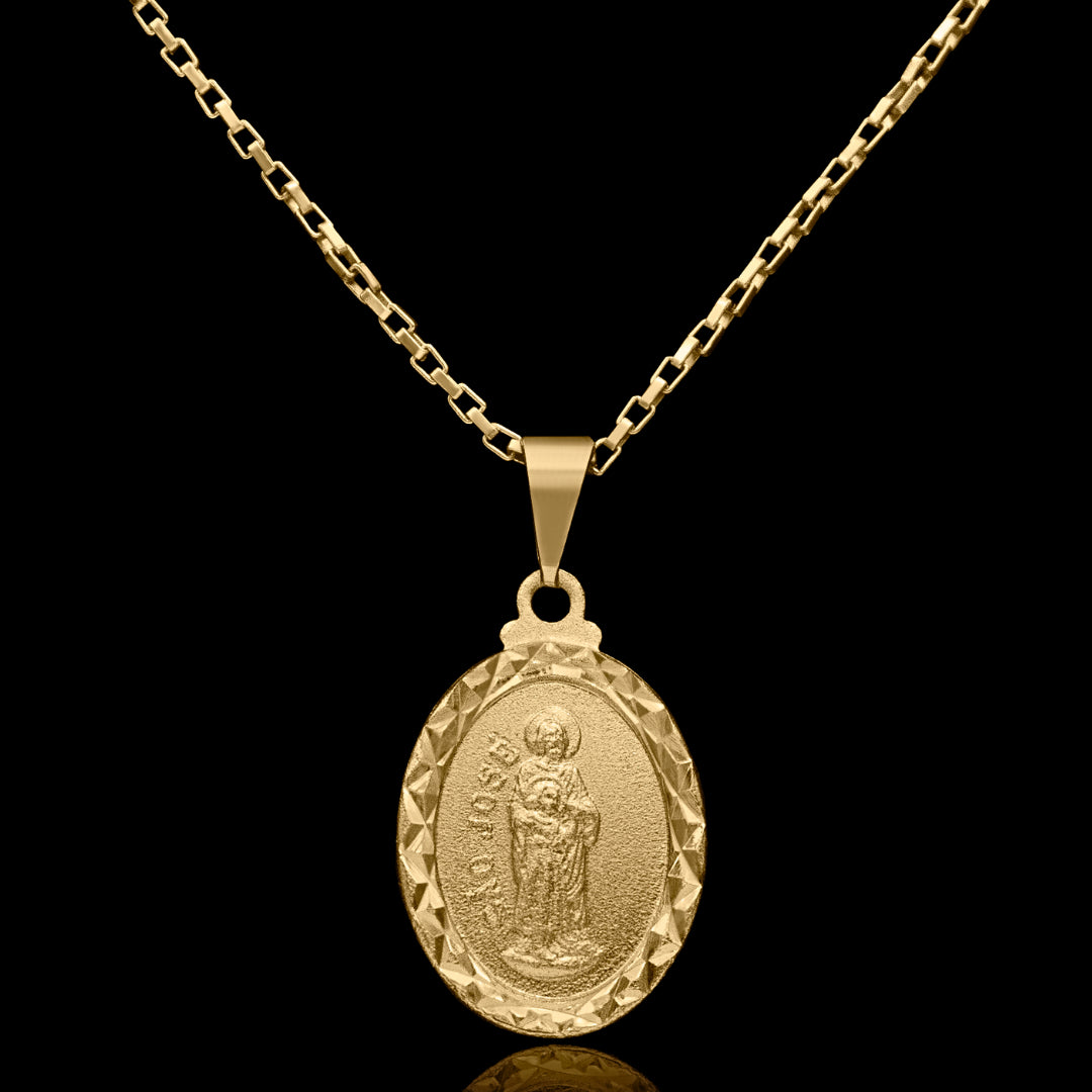 Corrente Tijolinho 1mm com Pingente São José Banhado a Ouro 18k
