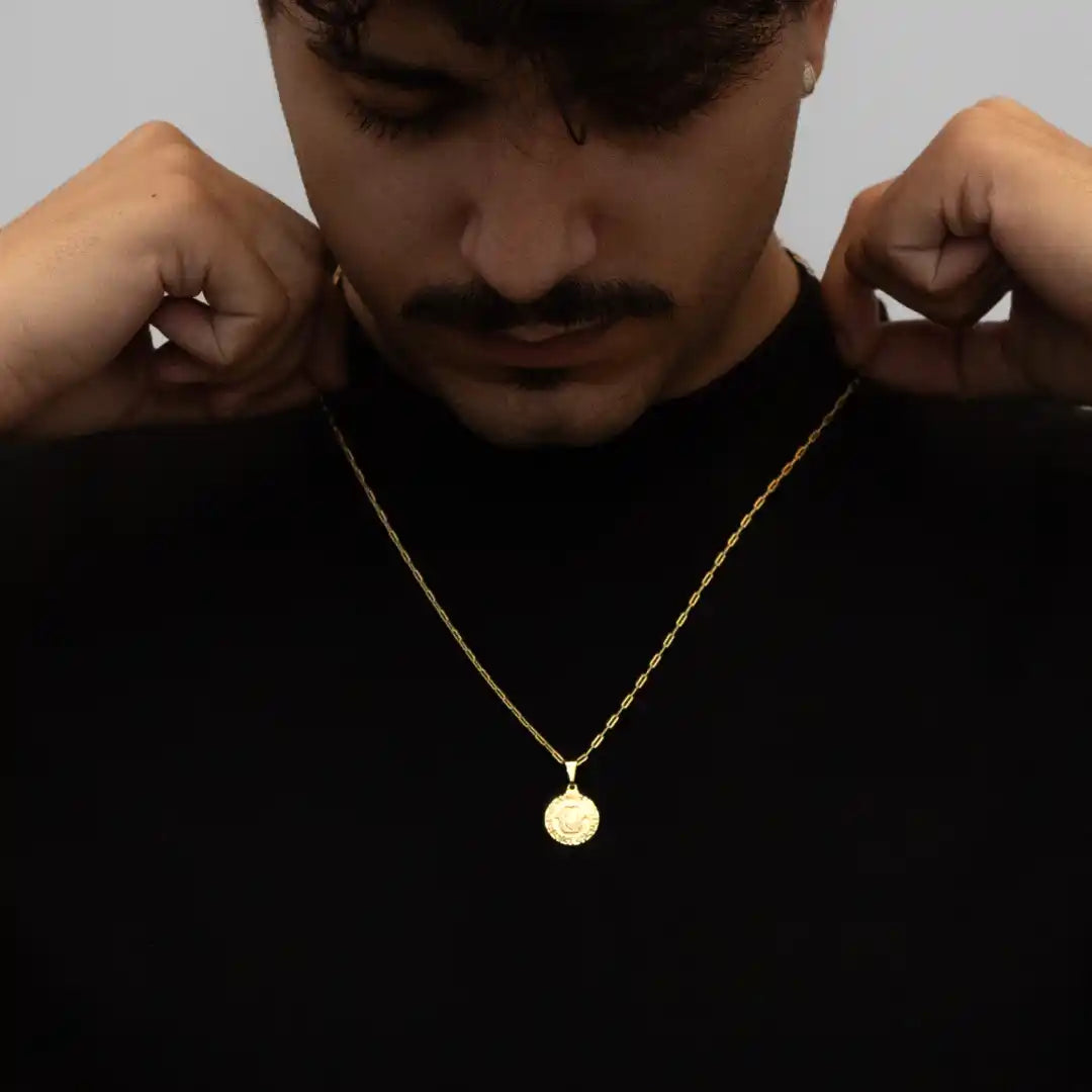 Pingente Medusa Banhado a Ouro 18k
