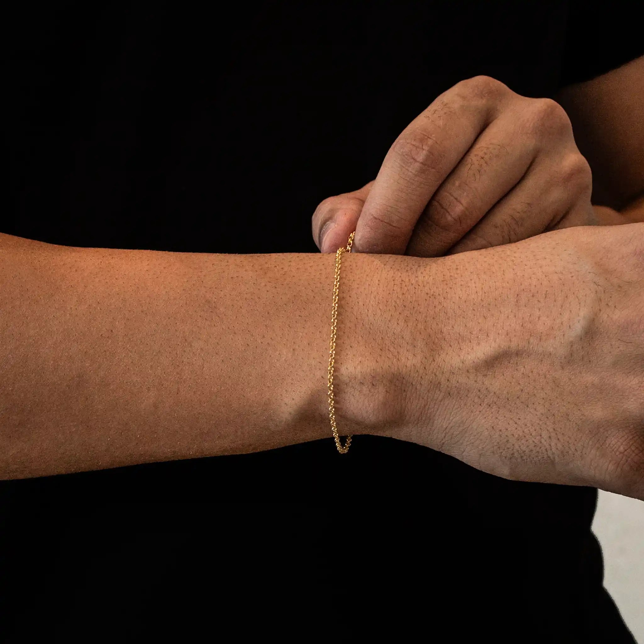 Pulseira Portuguesa 2mm Banhada a ouro 18k