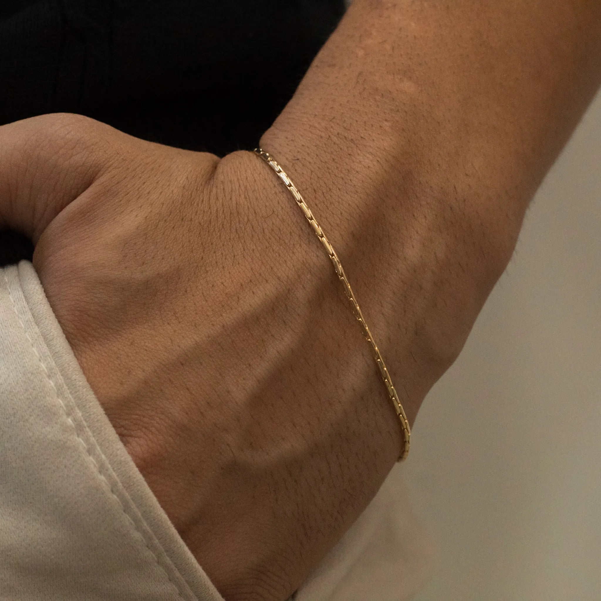 Pulseria Square 2mm Banhado a Ouro 18k